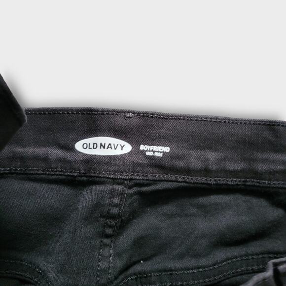 Old Navy Boyfriend High Rise Black Jack Denim Black 3" Shorts Women Sz 18 - Picture 6 of 7